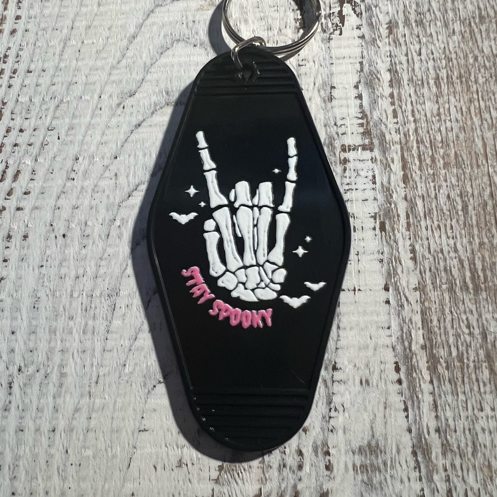 Stay Spooky Keychain